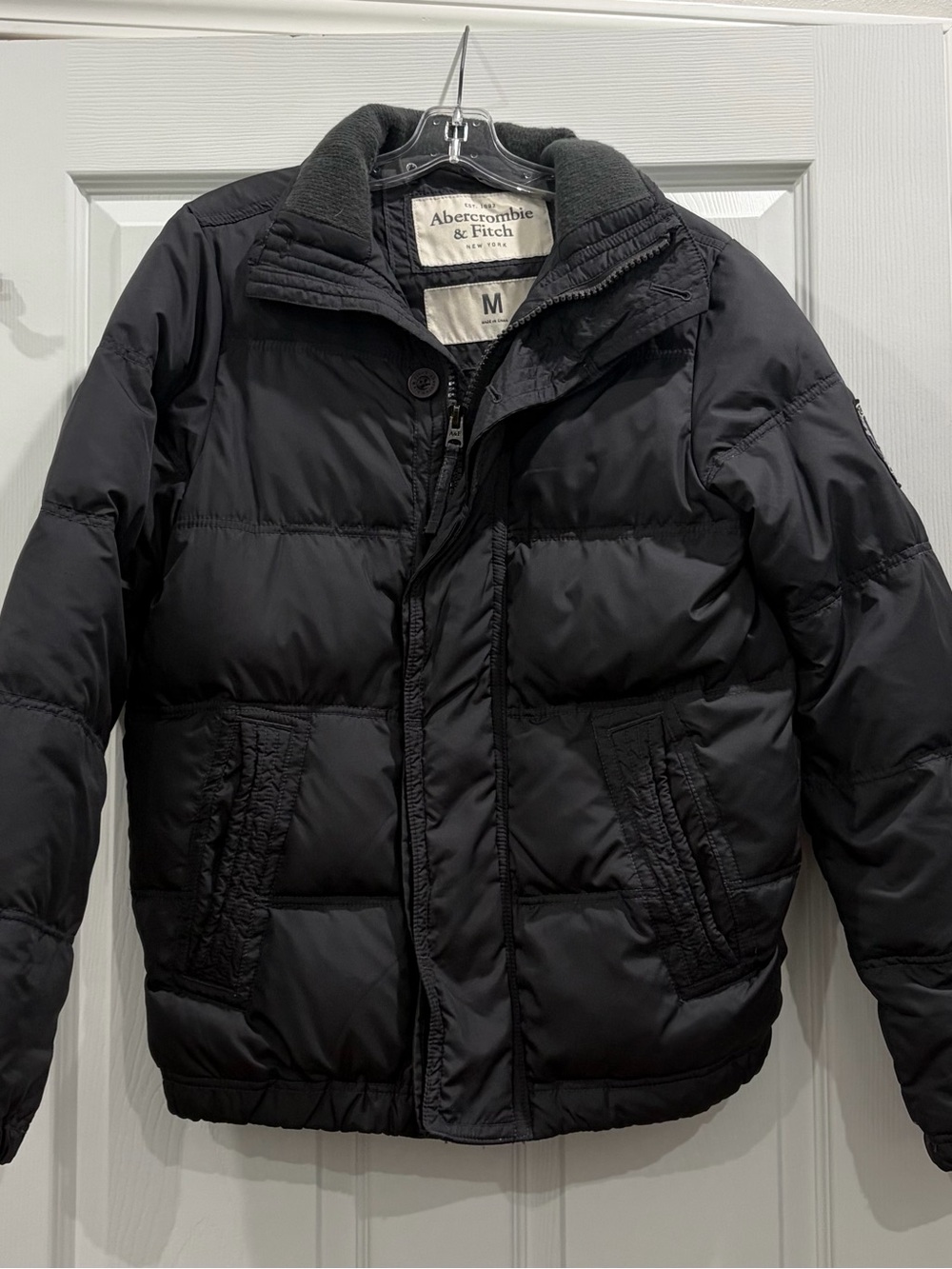 Abercrombie & Fitch Men's Black Quilted Puffer Jacket